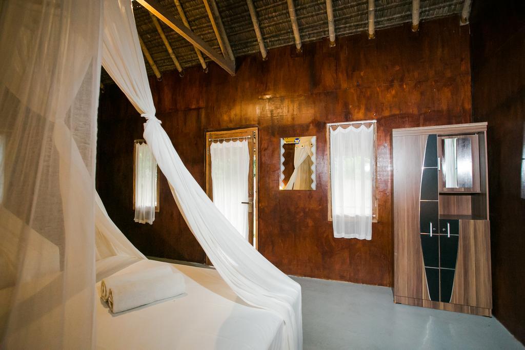 Full Moon Hostel Nusa Penida Exterior foto
