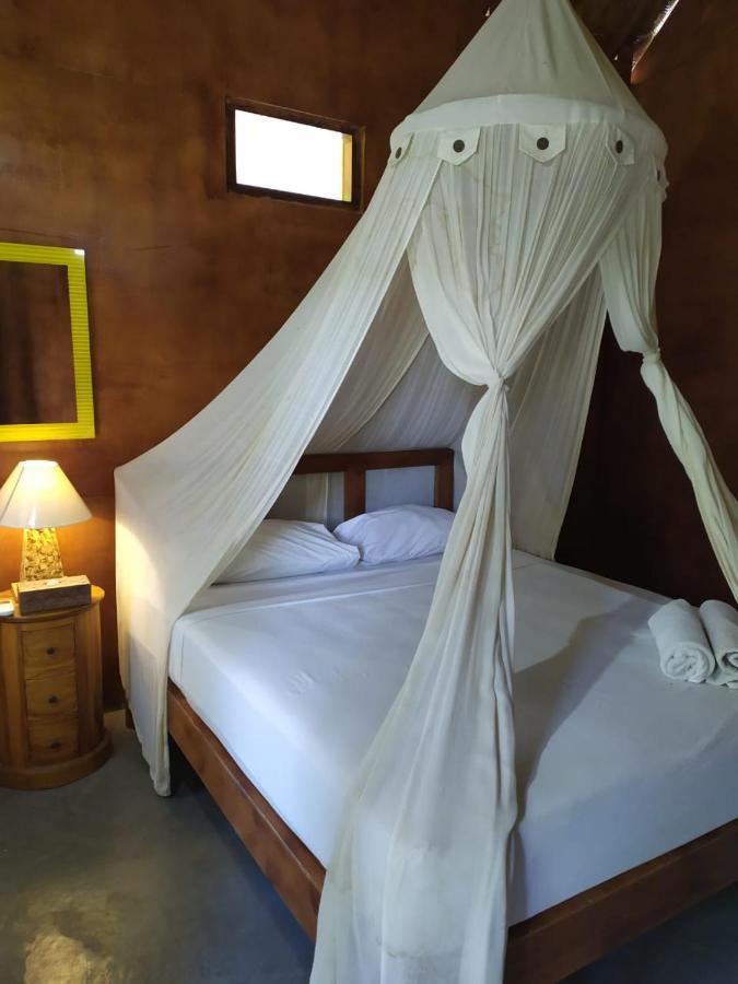Full Moon Hostel Nusa Penida Exterior foto